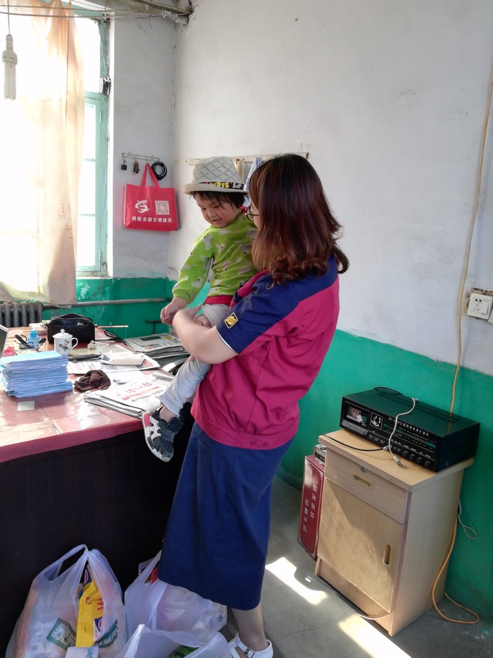 ����b��T�������С������������W����Ʒ��1��