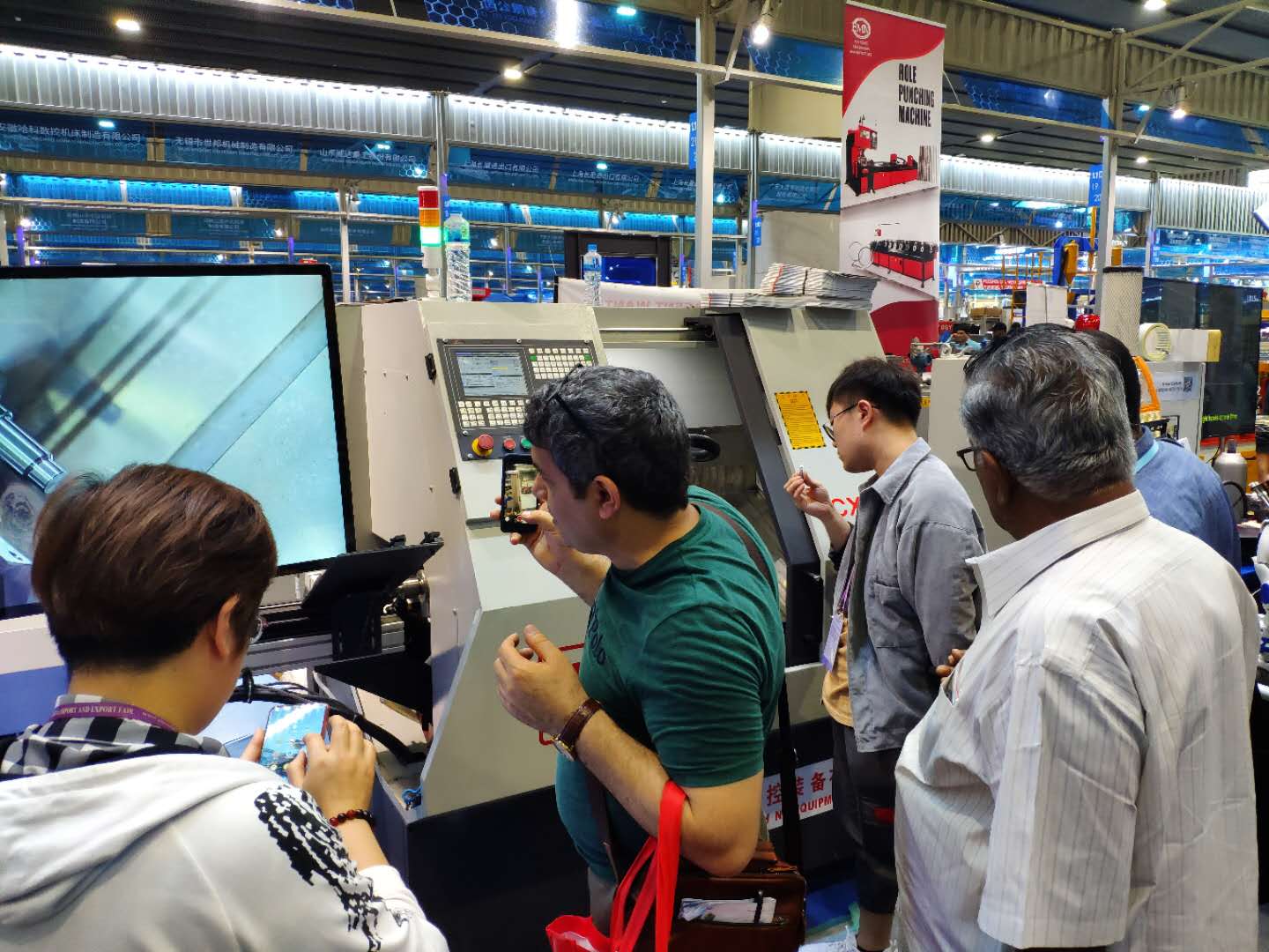 �V���������죬�����������f���������^܇�����鲻�p